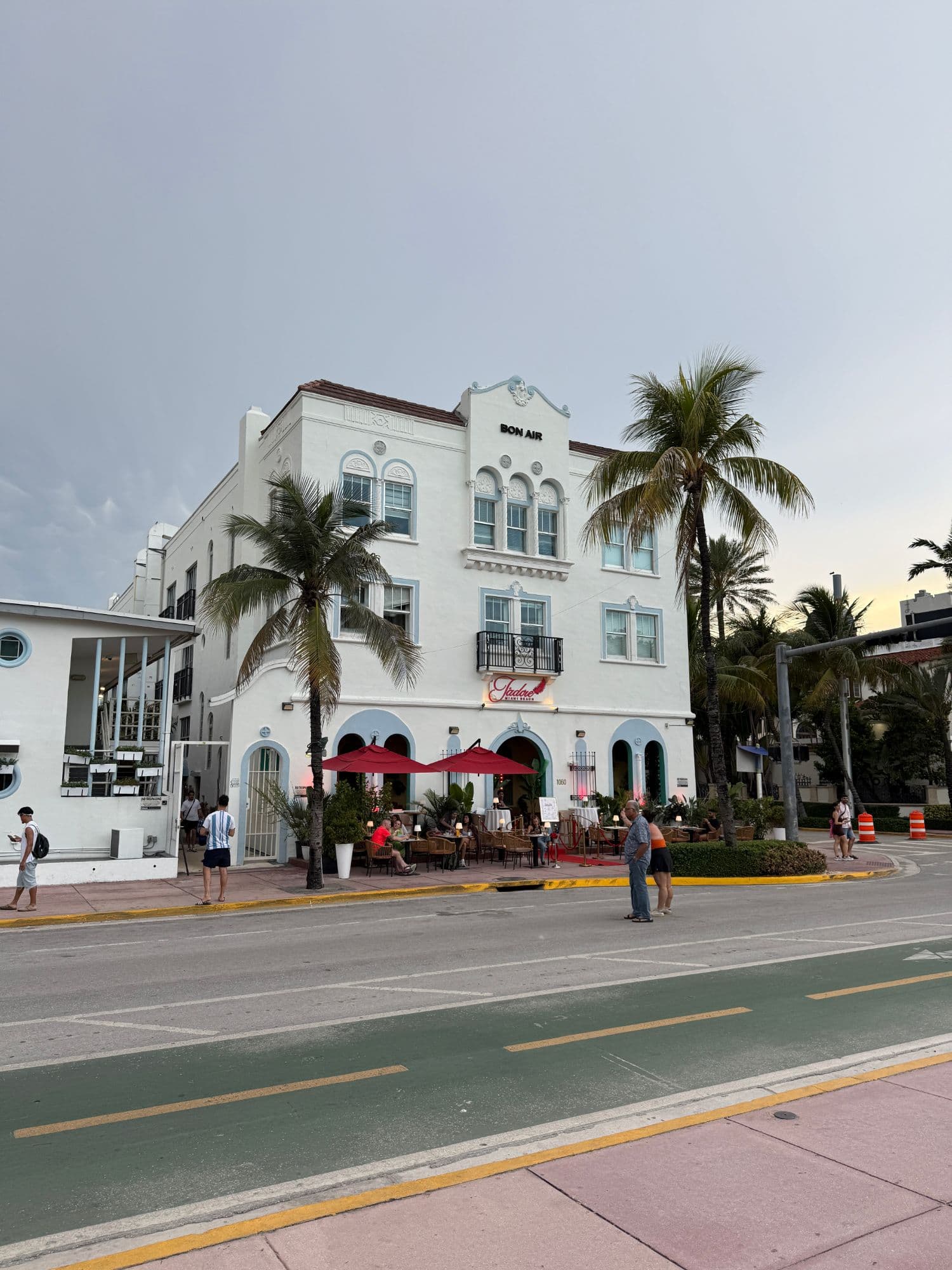 J'Adore Miami Beach, 1060 Ocean Drive